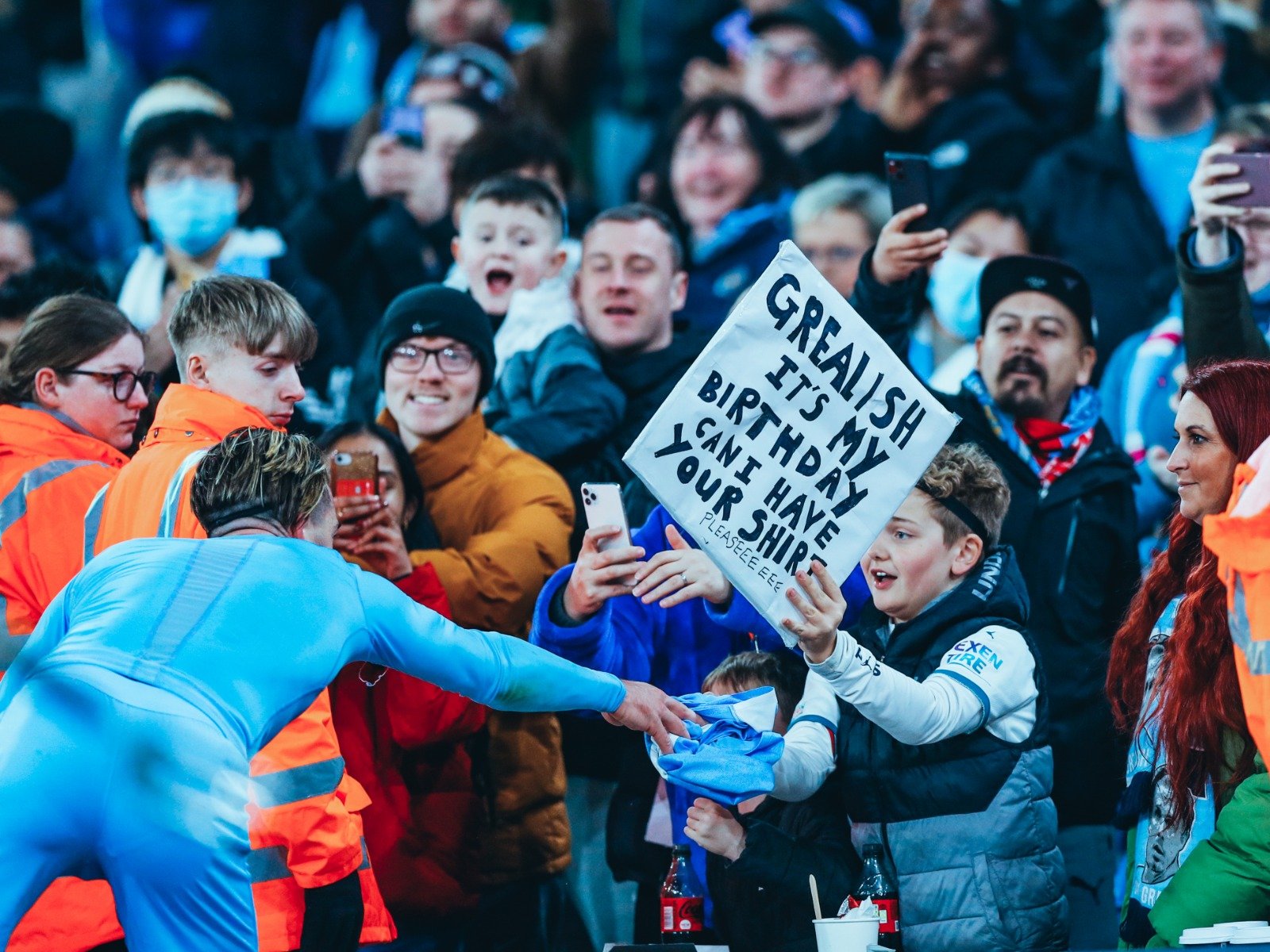 其强劲的爆 其强劲的爆